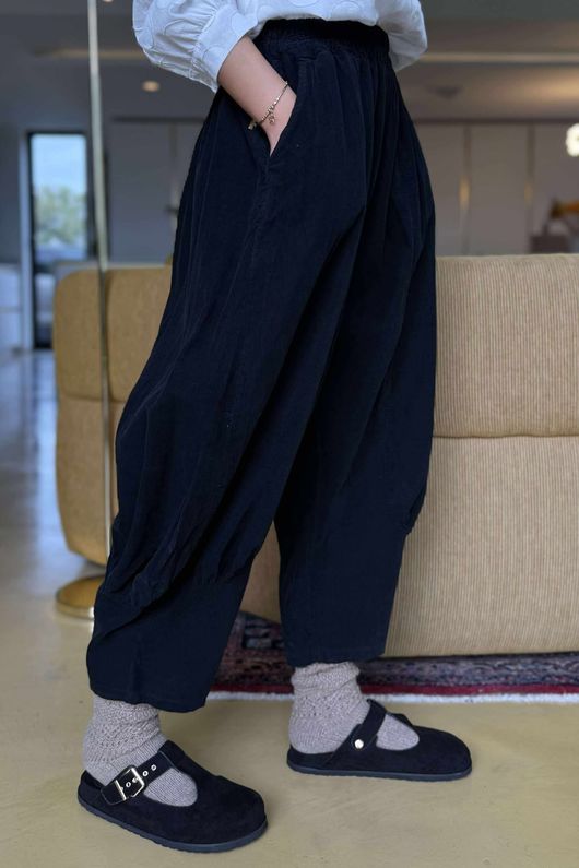 Cooper Needlecord Quirky Cocoon Pant Black  /14 =